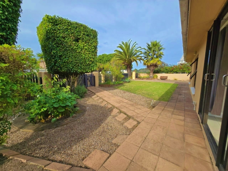 4 Bedroom Property for Sale in The Village Western Cape